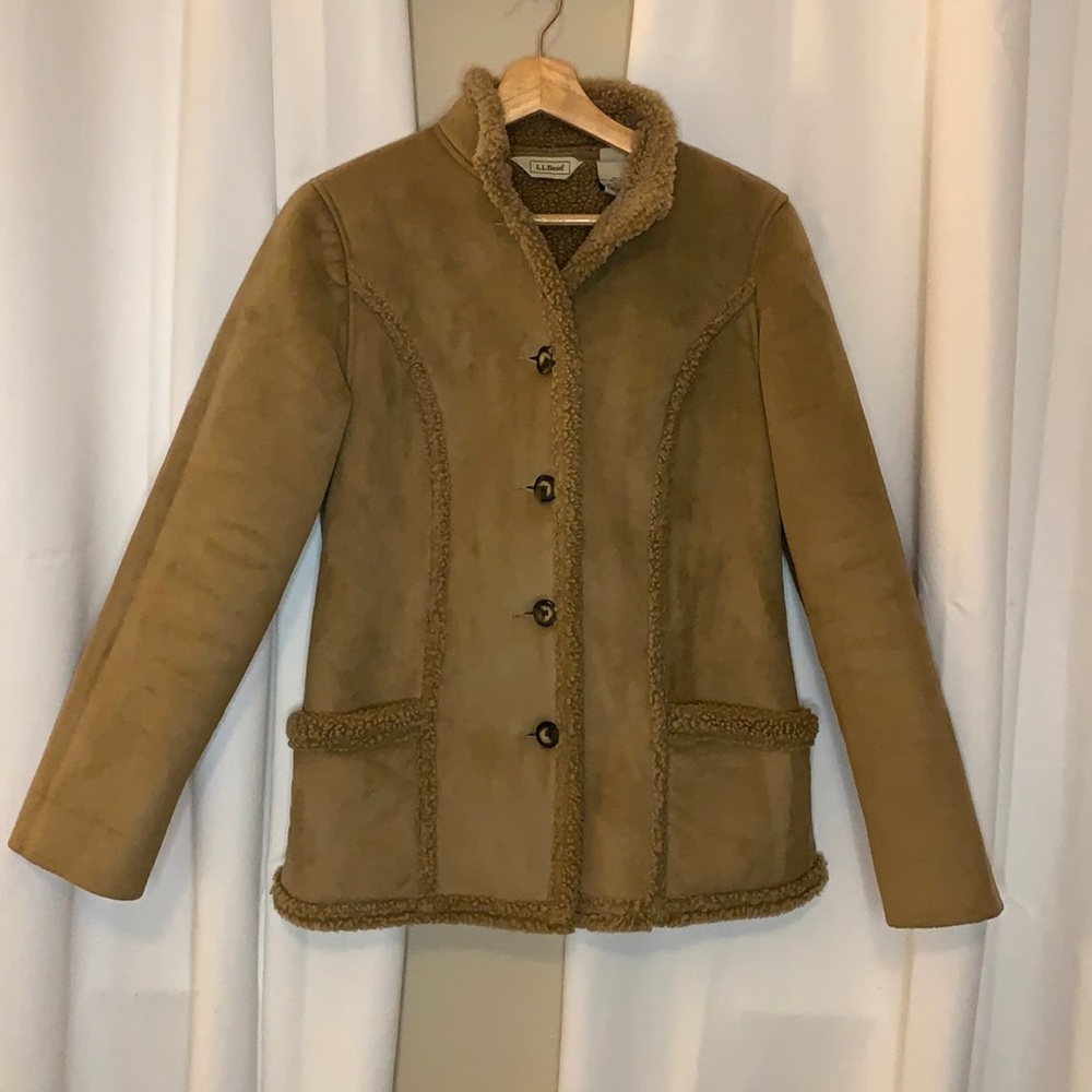 Women’s LL Bean Size XS Sherpa lined jacket